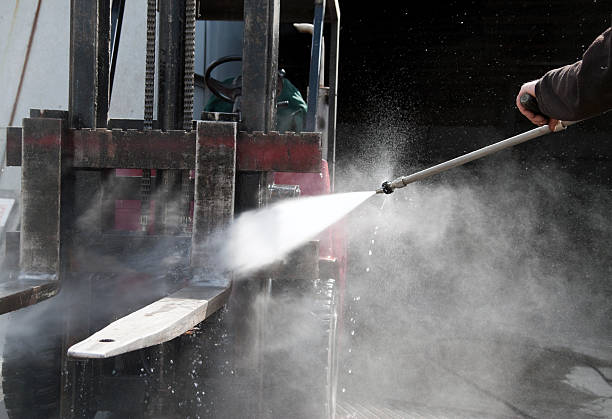 Why Choose Our Certified Pressure Washing Experts for Your Project Needs in Garden Home Whitford, OR?