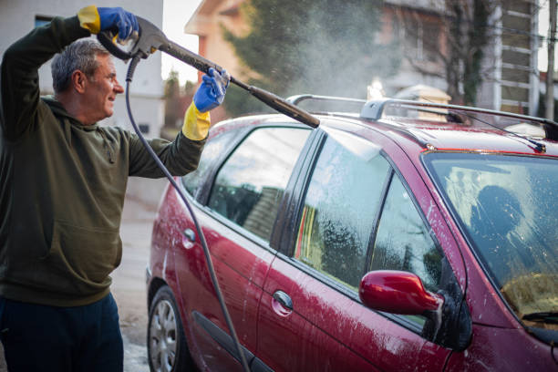 Best Sidewalk Pressure Washing  in Garden Home Whitfd, OR